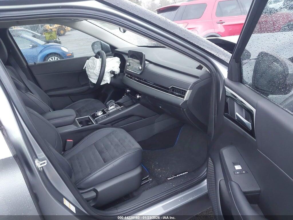 JA4T5UA99PZ035378 2023 MITSUBISHI OUTLANDER PHEV photo no. 5