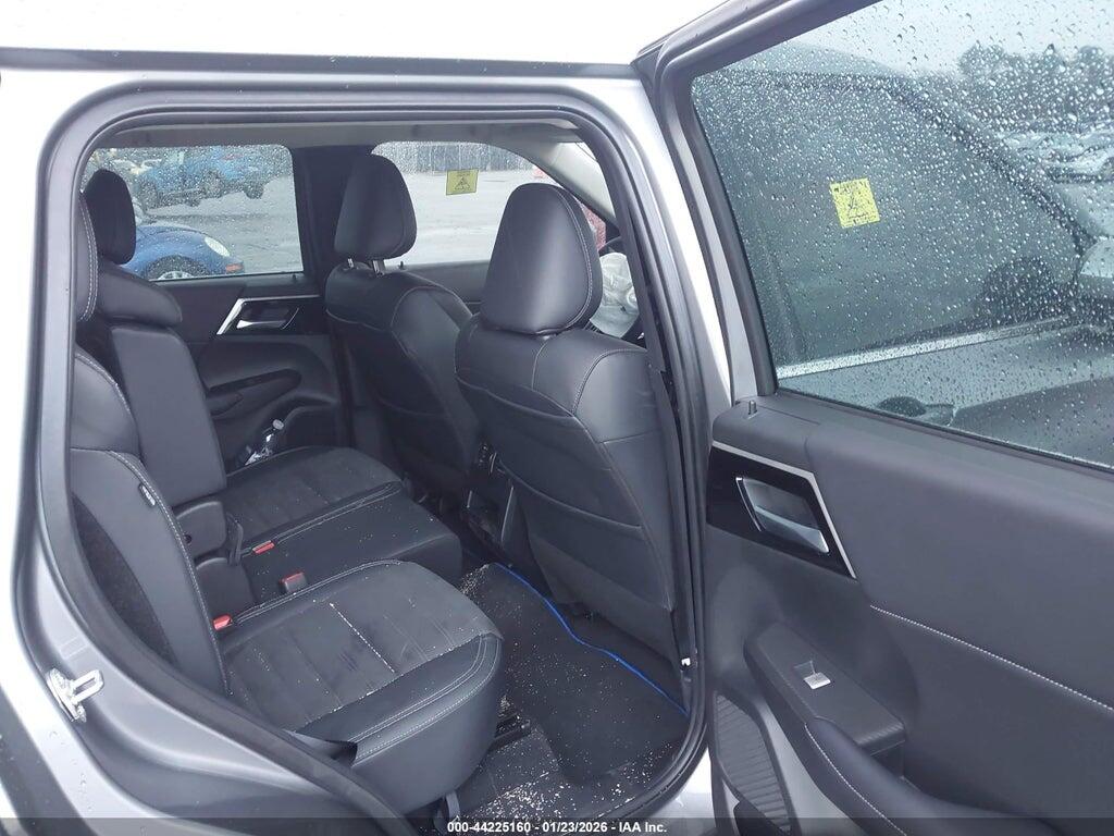 JA4T5UA99PZ035378 2023 MITSUBISHI OUTLANDER PHEV photo no. 8
