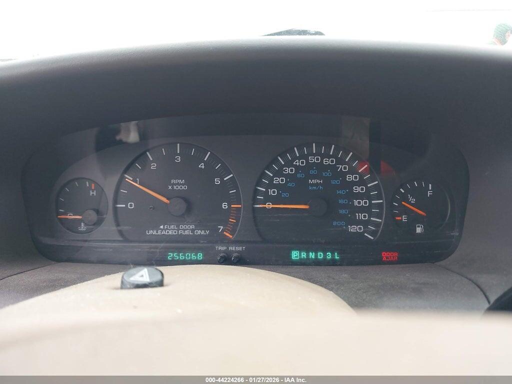 1C4GP54L7XB914546 1999 CHRYSLER TOWN & COUNTRY photo no. 7