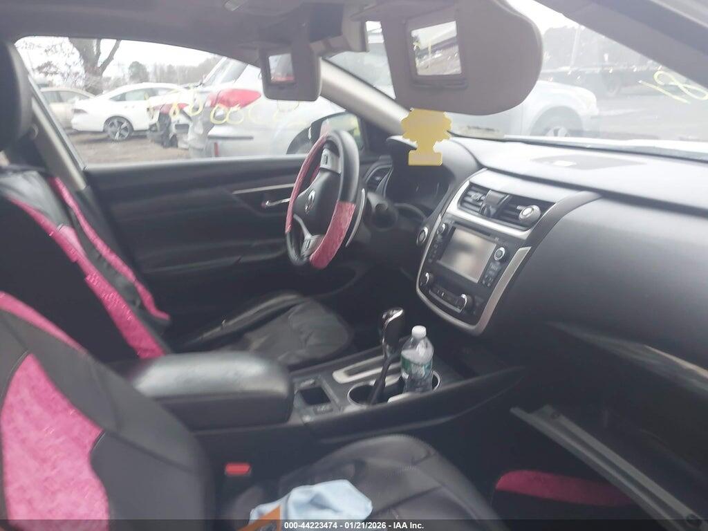 1N4BL3AP2HC193913 2017 NISSAN ALTIMA photo no. 5