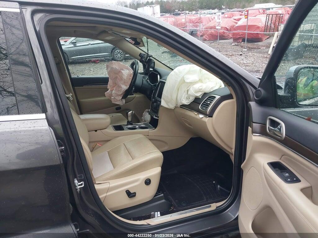 1C4RJEBG4HC752015 2017 JEEP GRAND CHEROKEE photo no. 5