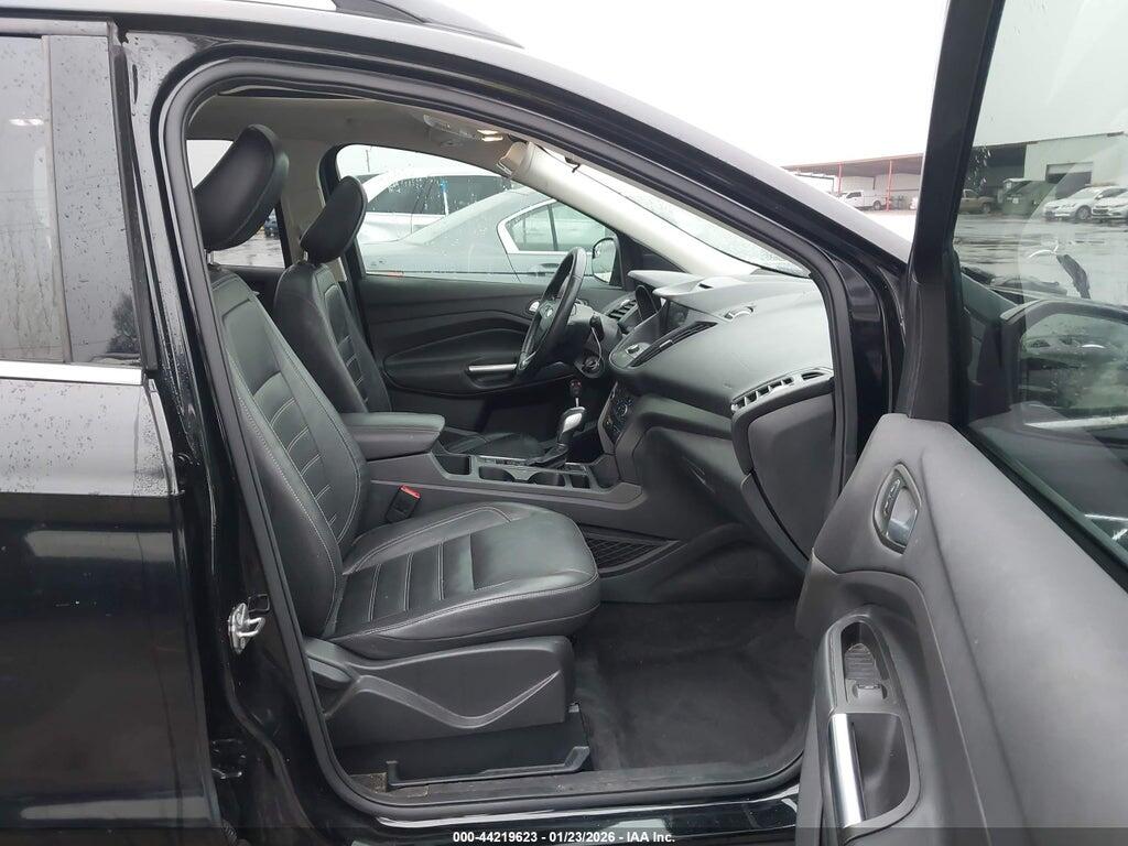 1FMCU0HD1JUD19860 2018 FORD ESCAPE photo no. 5