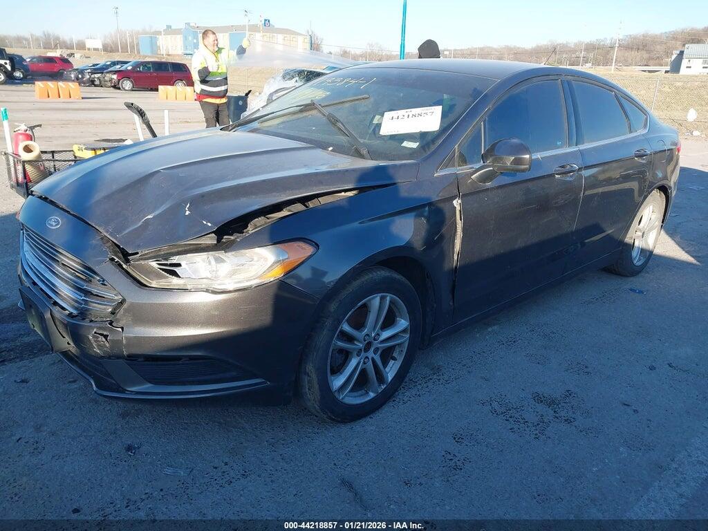 3FA6P0HD7JR157772 2018 FORD FUSION photo no. 2