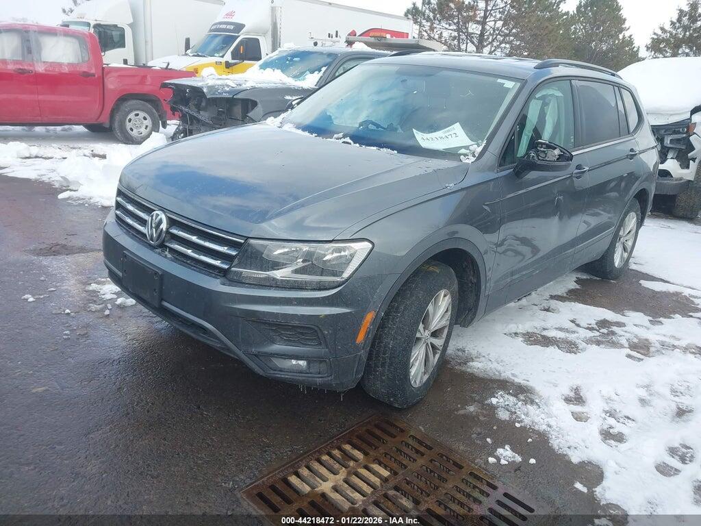 3VV1B7AX8JM009449 2018 VOLKSWAGEN TIGUAN photo no. 2