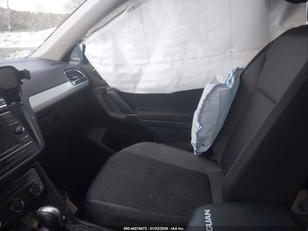 3VV1B7AX8JM009449 2018 VOLKSWAGEN TIGUAN photo no. 5