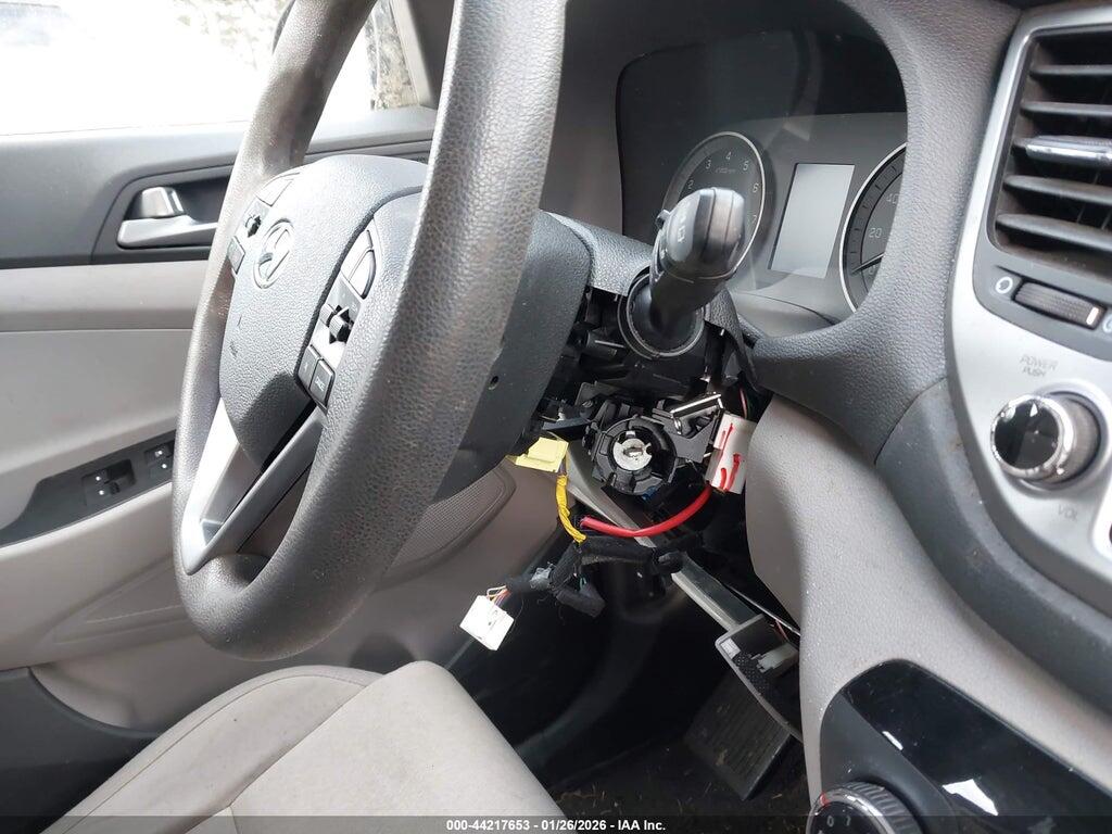 KM8J3CA41GU101299 2016 HYUNDAI TUCSON photo no. 6