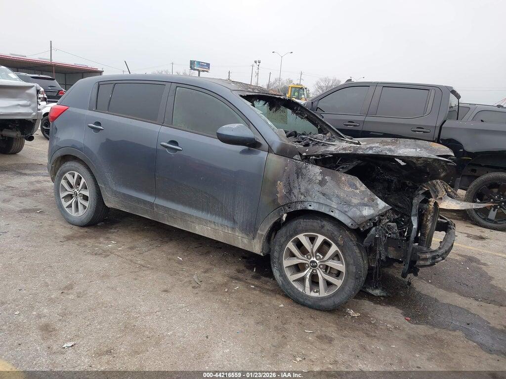 KNDPB3AC6G7836187 2016 KIA SPORTAGE photo no. 1