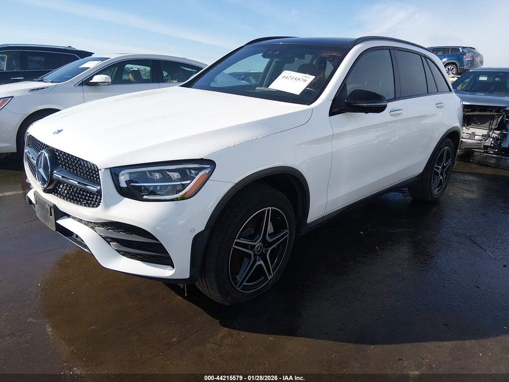 W1N0G8EB2NV374679 2022 MERCEDES-BENZ GLC 300 photo no. 2