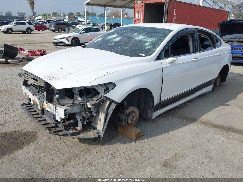 1FA6P0HD9E5352703 2014 FORD FUSION photo no. 2
