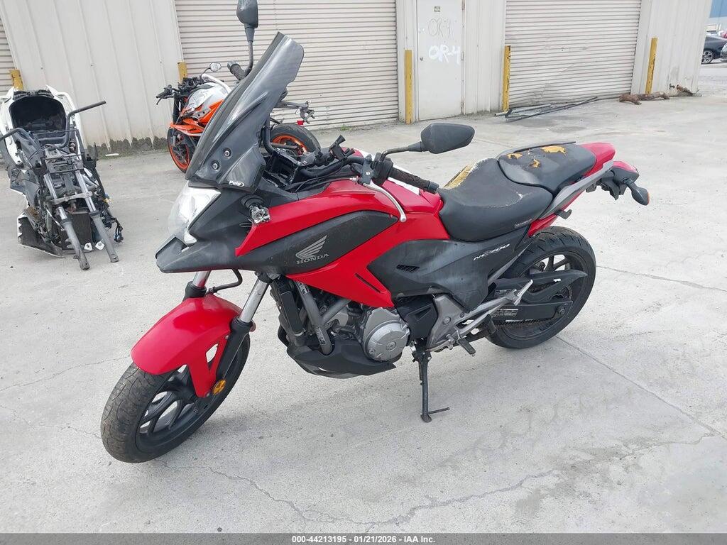 JH2RC6351DK100120 2013 HONDA NC700X photo no. 2