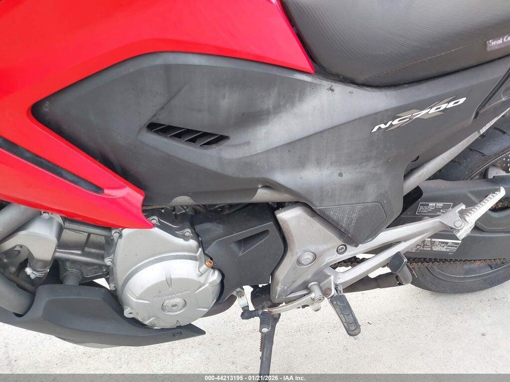 JH2RC6351DK100120 2013 HONDA NC700X photo no. 9