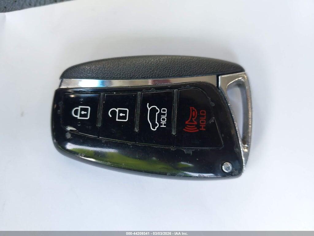 5NMZU3LBXJH064557 2018 HYUNDAI SANTA FE SPORT photo no. 11