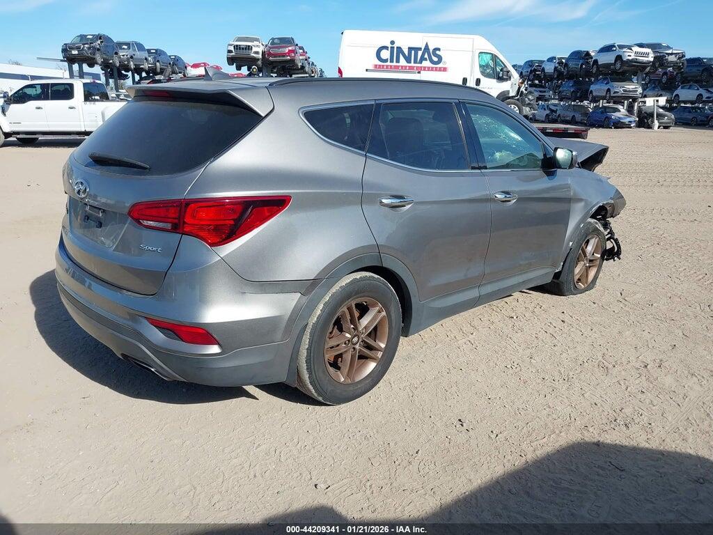 5NMZU3LBXJH064557 2018 HYUNDAI SANTA FE SPORT photo no. 4