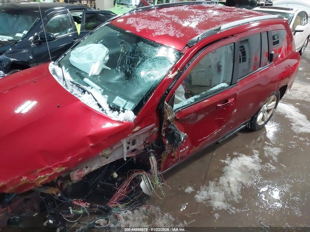 1C4NJDBB7GD556897 2016 JEEP COMPASS photo no. 2