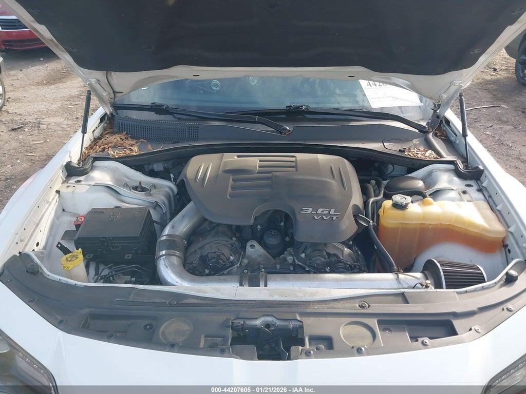 2C3CCABG2KH515525 2019 CHRYSLER 300 photo no. 10