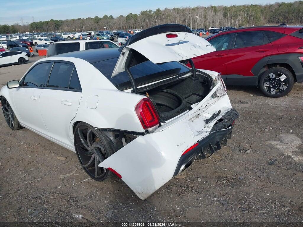 2C3CCABG2KH515525 2019 CHRYSLER 300 photo no. 6