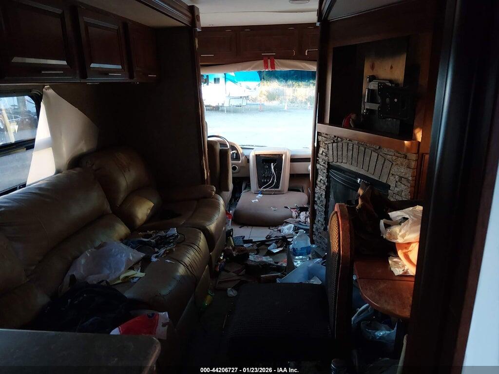 1F66F5DYXE0A12737 2014 FORD F53 photo no. 5