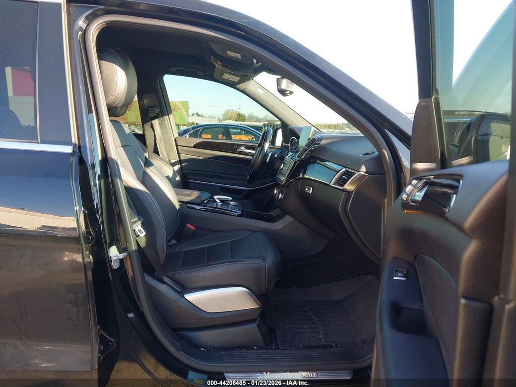 4JGDF7DE1HA826470 2017 MERCEDES-BENZ GLS 550 photo no. 5
