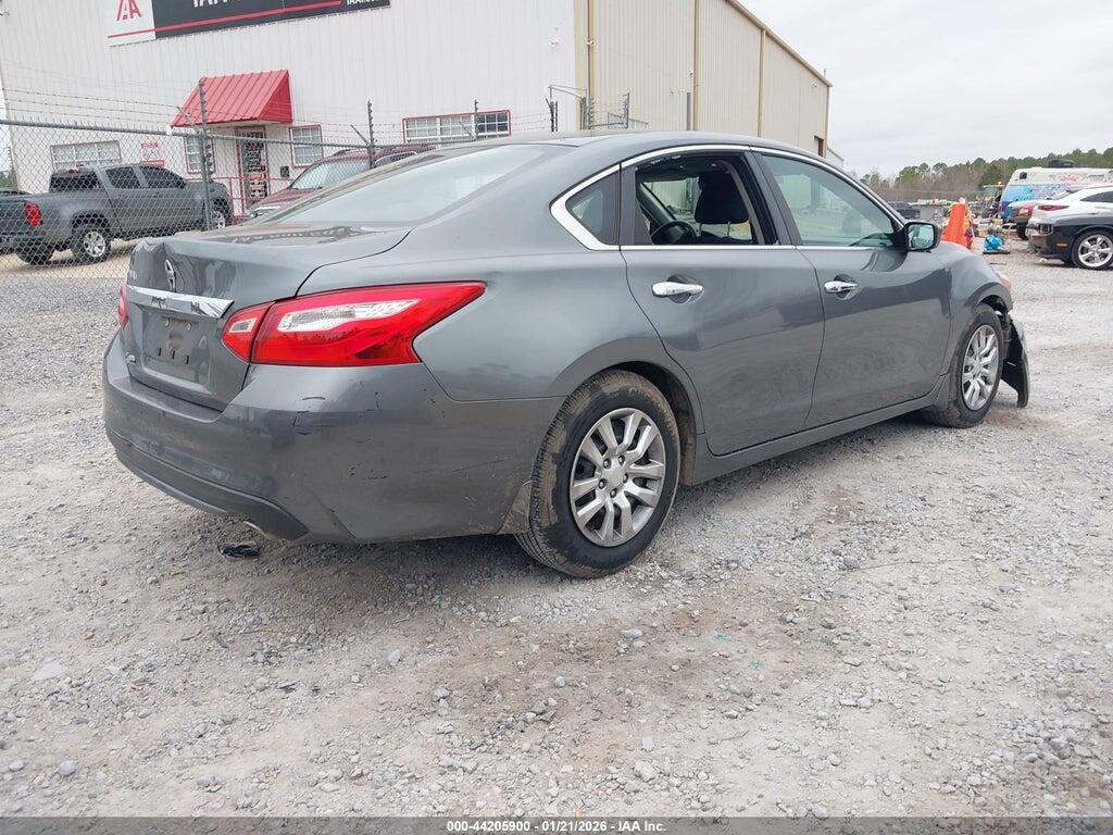 1N4AL3AP1GC253688 2016 NISSAN ALTIMA photo no. 4