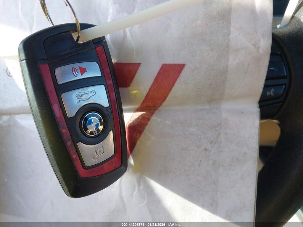 WBA8E9G51GNT46062 2016 BMW 328I photo no. 11