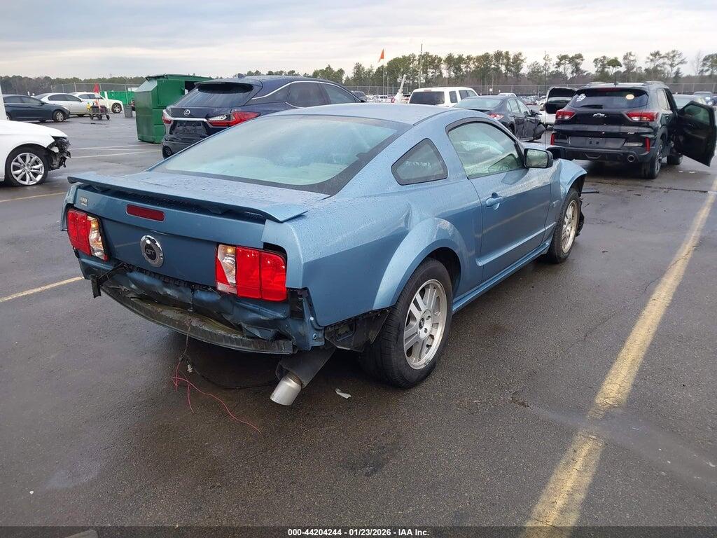 1ZVFT82H665204054 2006 FORD MUSTANG photo no. 4