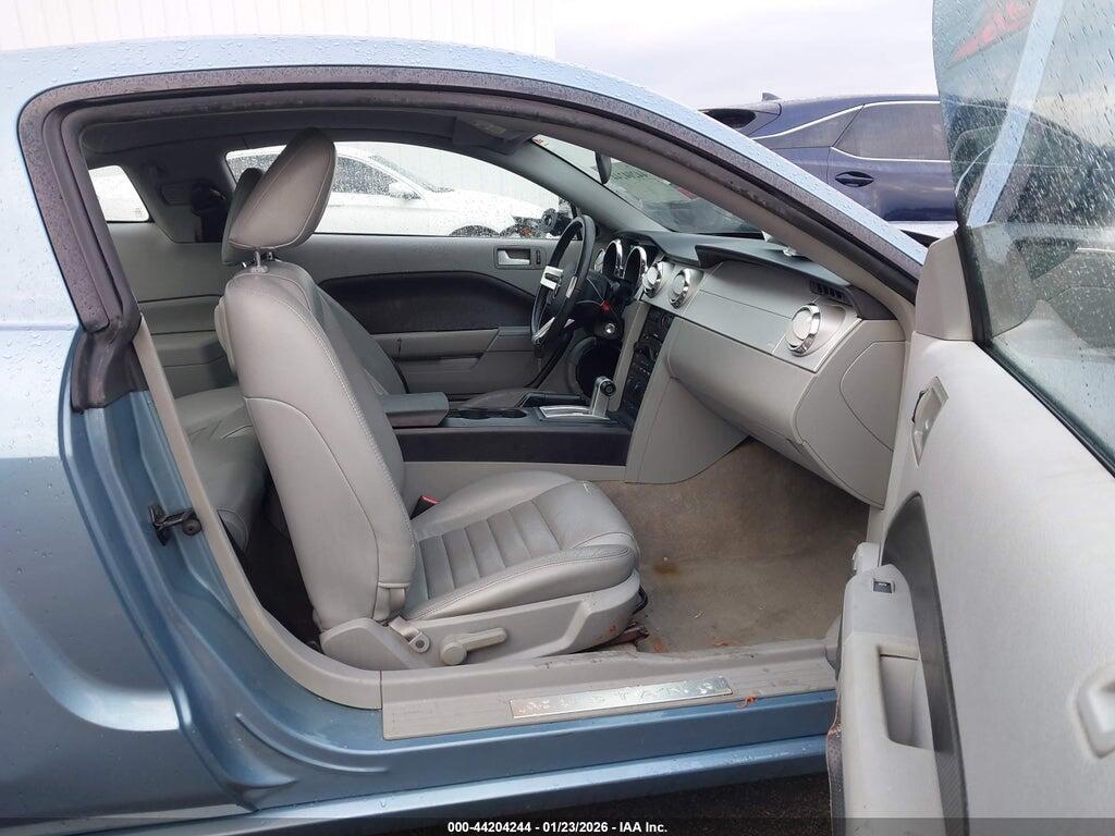 1ZVFT82H665204054 2006 FORD MUSTANG photo no. 5