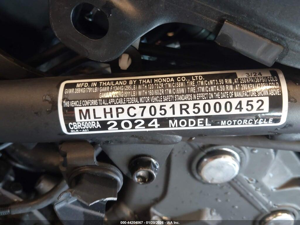 MLHPC7051R5000452 2024 HONDA CBR500 photo no. 10