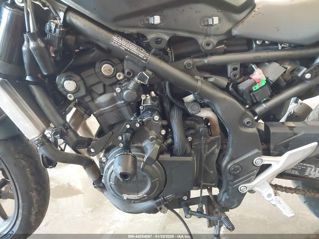 MLHPC7051R5000452 2024 HONDA CBR500 photo no. 9