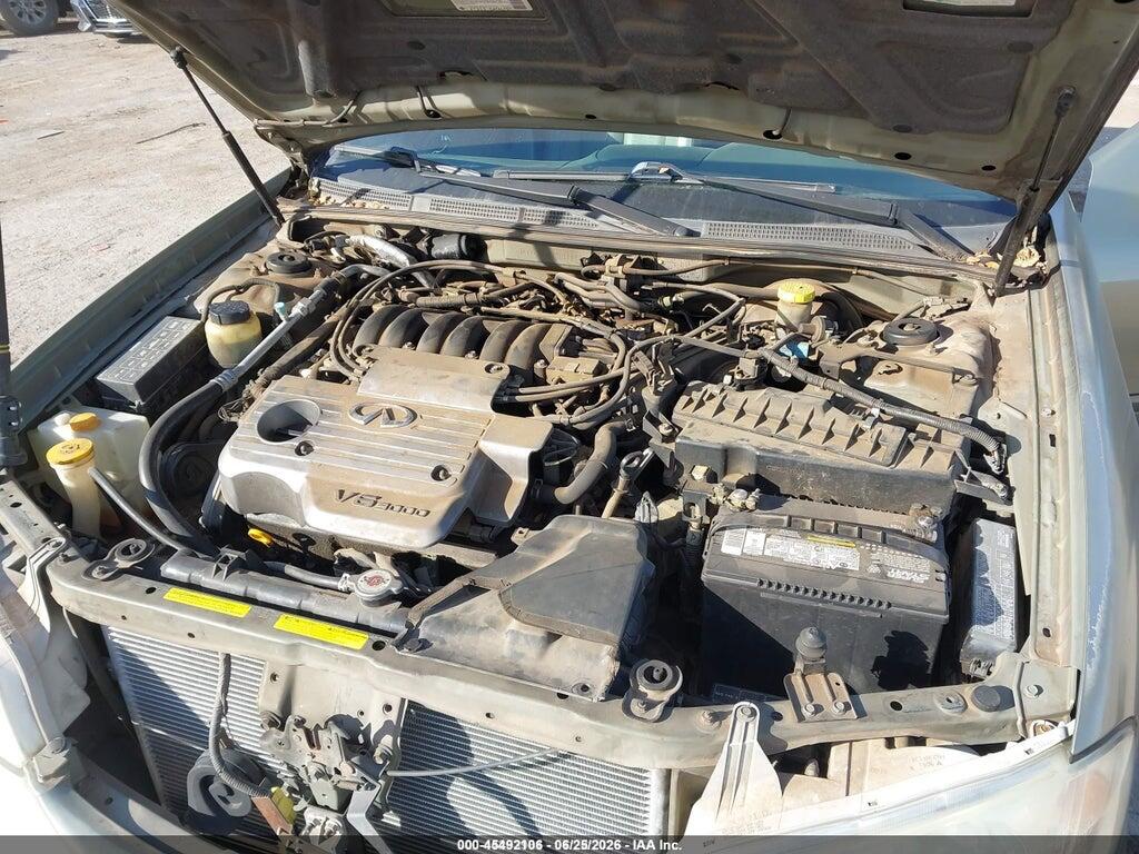 JNKCA31A11T011493 2001 INFINITI I30 photo no. 6