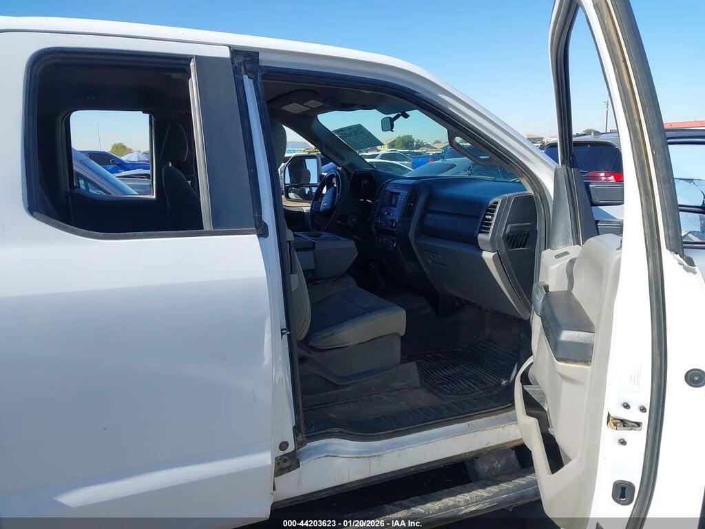 1FD8X3BT1HED09820 2017 FORD F-350 photo no. 5