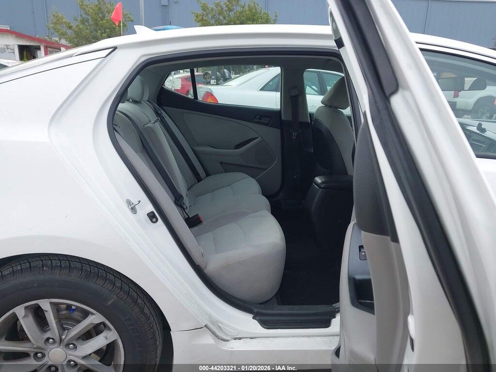 KNAGM4A77D5306057 2013 KIA OPTIMA photo no. 8