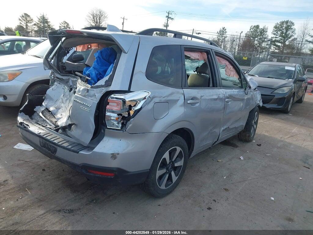 JF2SJADC3HH552848 2017 SUBARU FORESTER photo no. 4