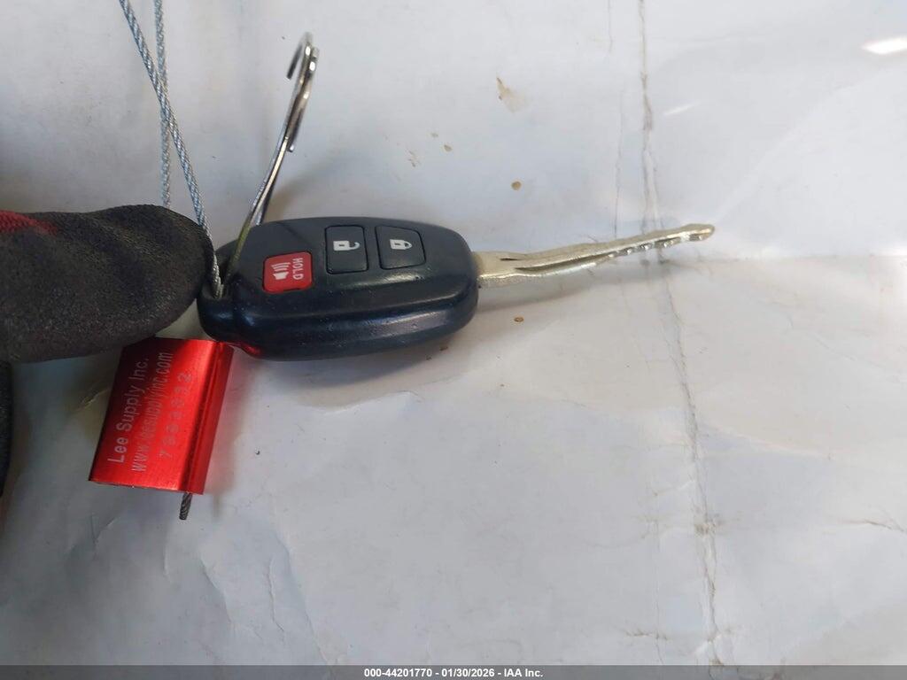 2T3WFREVXDW063366 2013 TOYOTA RAV4 photo no. 11