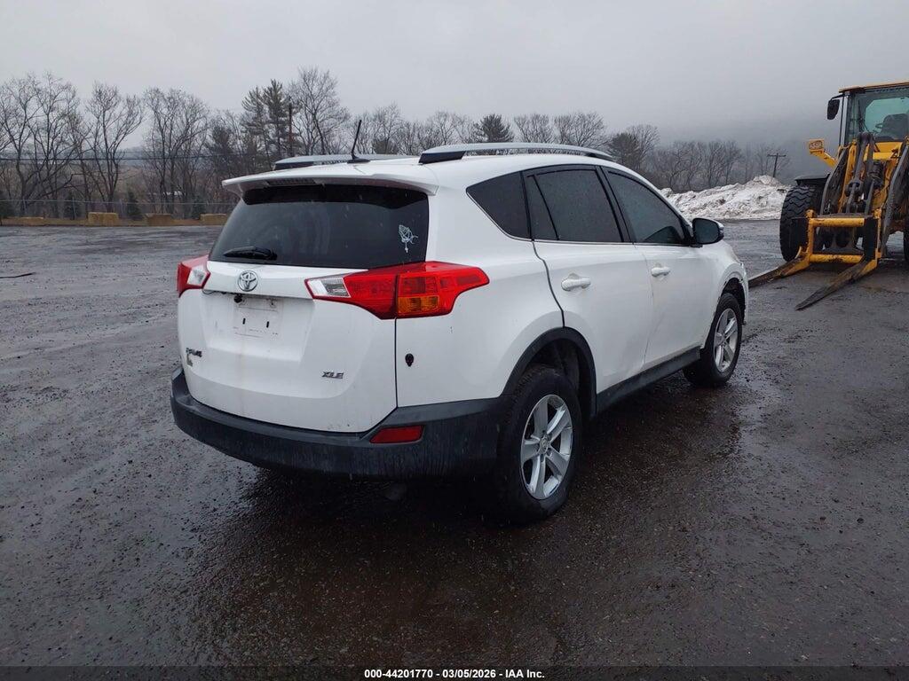 2T3WFREVXDW063366 2013 TOYOTA RAV4 photo no. 4
