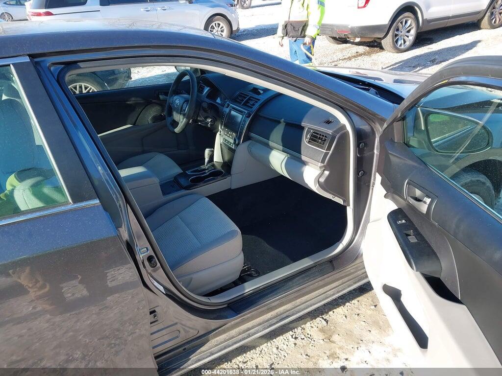 4T1BF1FK5EU354663 2014 TOYOTA CAMRY photo no. 5