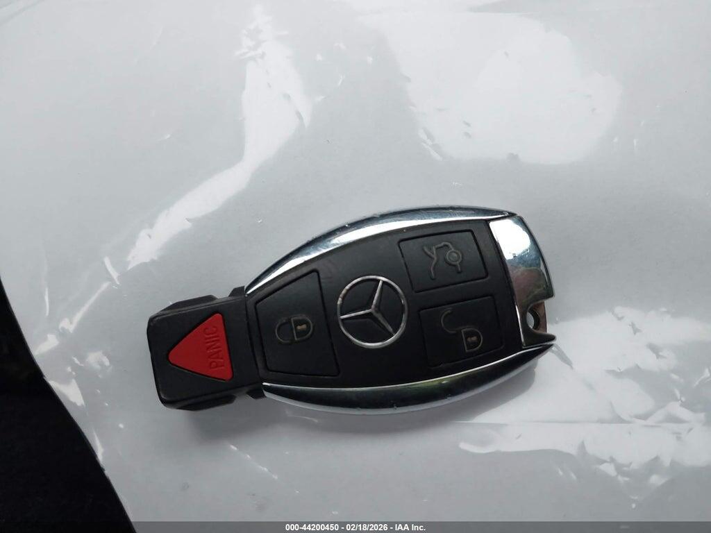 55SWF4KB6FU074062 2015 MERCEDES-BENZ C 300 photo no. 11