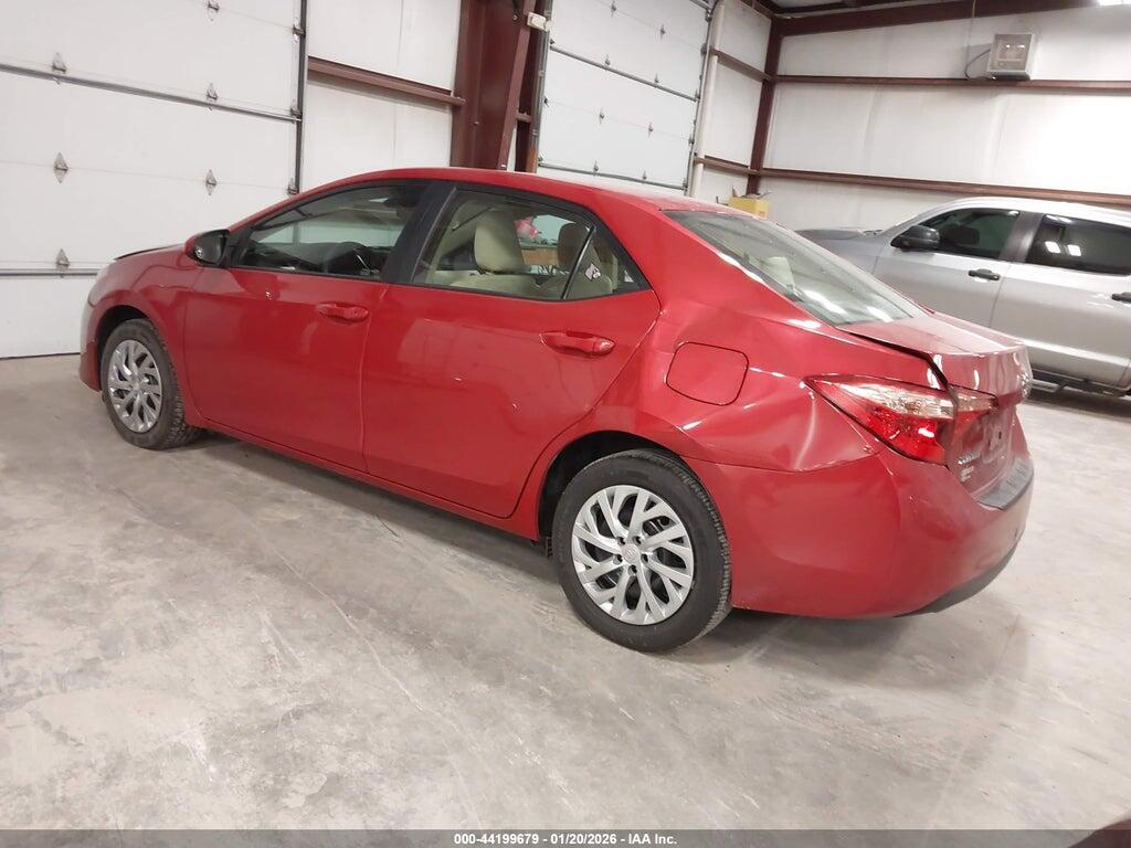 2T1BURHE6JC020083 2018 TOYOTA COROLLA photo no. 3