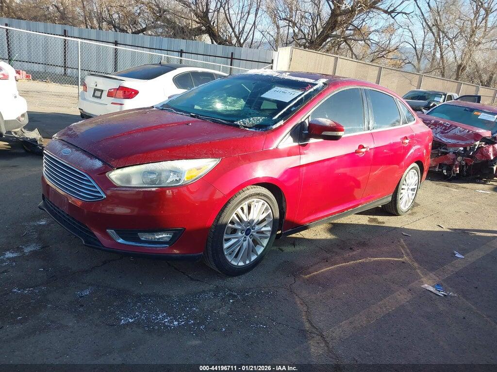 1FADP3J21FL235485 2015 FORD FOCUS photo no. 2