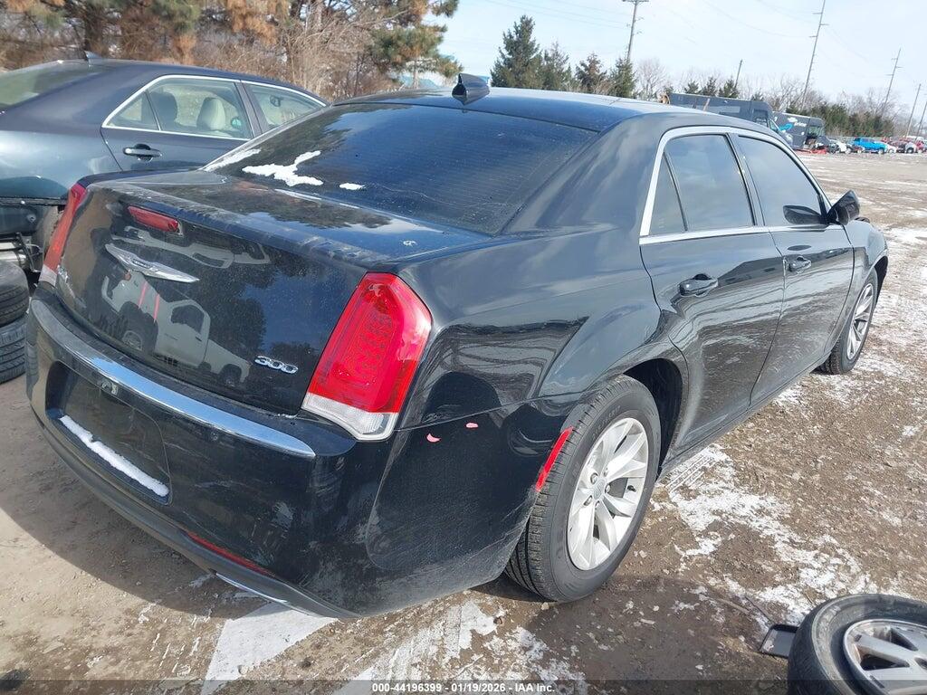 2C3CCAAG6FH868163 2015 CHRYSLER 300 photo no. 4