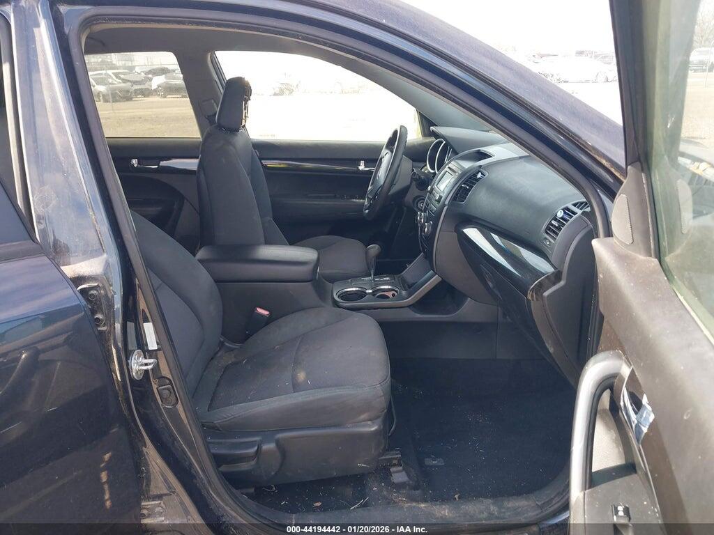 5XYKT4A64DG383936 2013 KIA SORENTO photo no. 5