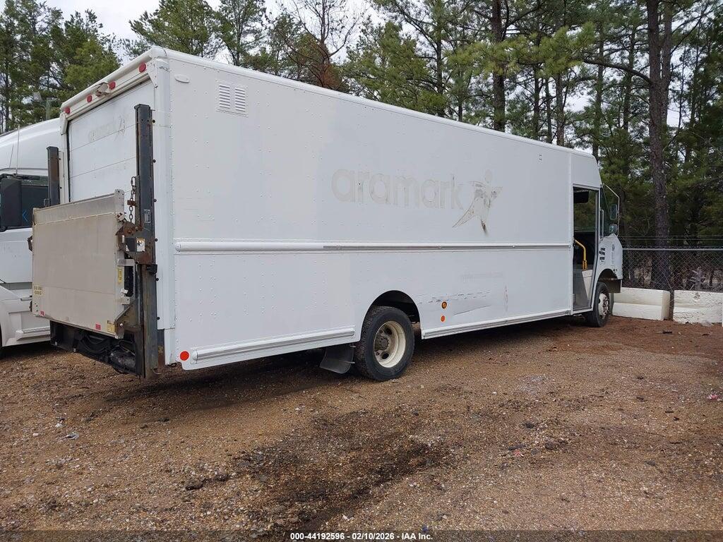 4UZAARBW97CY18824 2007 FREIGHTLINER CHASSIS photo no. 4