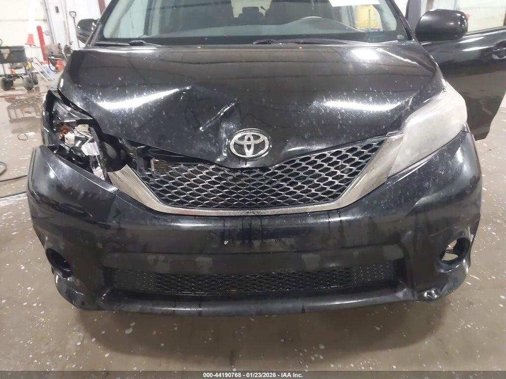 5TDXK3DC7CS261318 2012 TOYOTA SIENNA photo no. 6