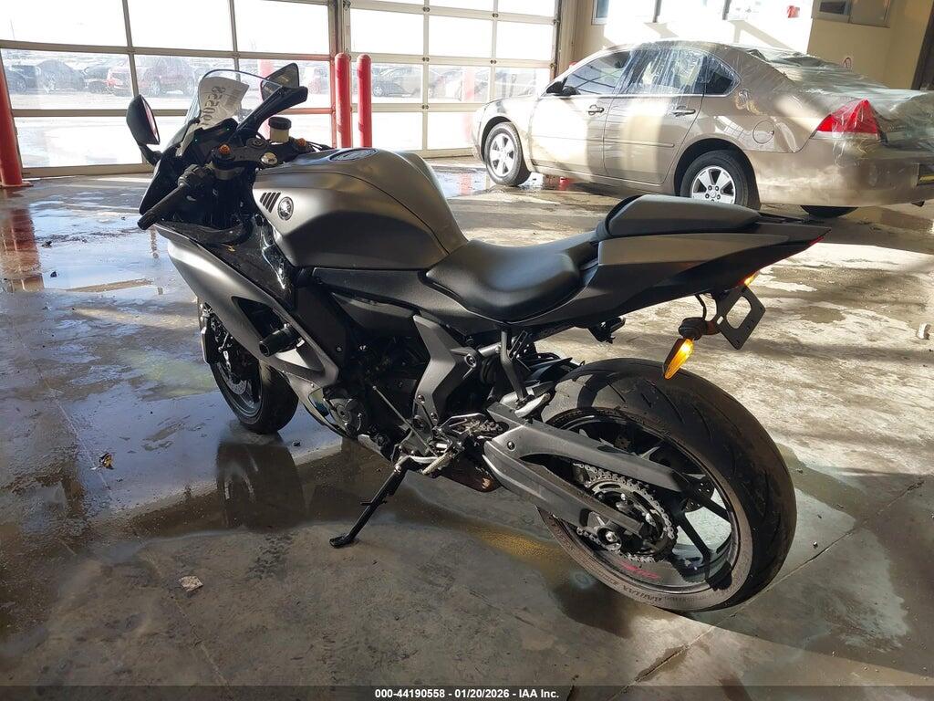 JYARM38E9RA013975 2024 YAMAHA YZFR7 photo no. 3