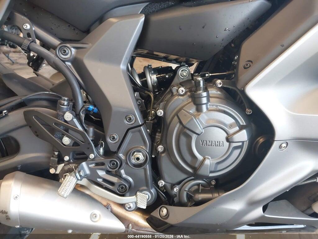 JYARM38E9RA013975 2024 YAMAHA YZFR7 photo no. 8