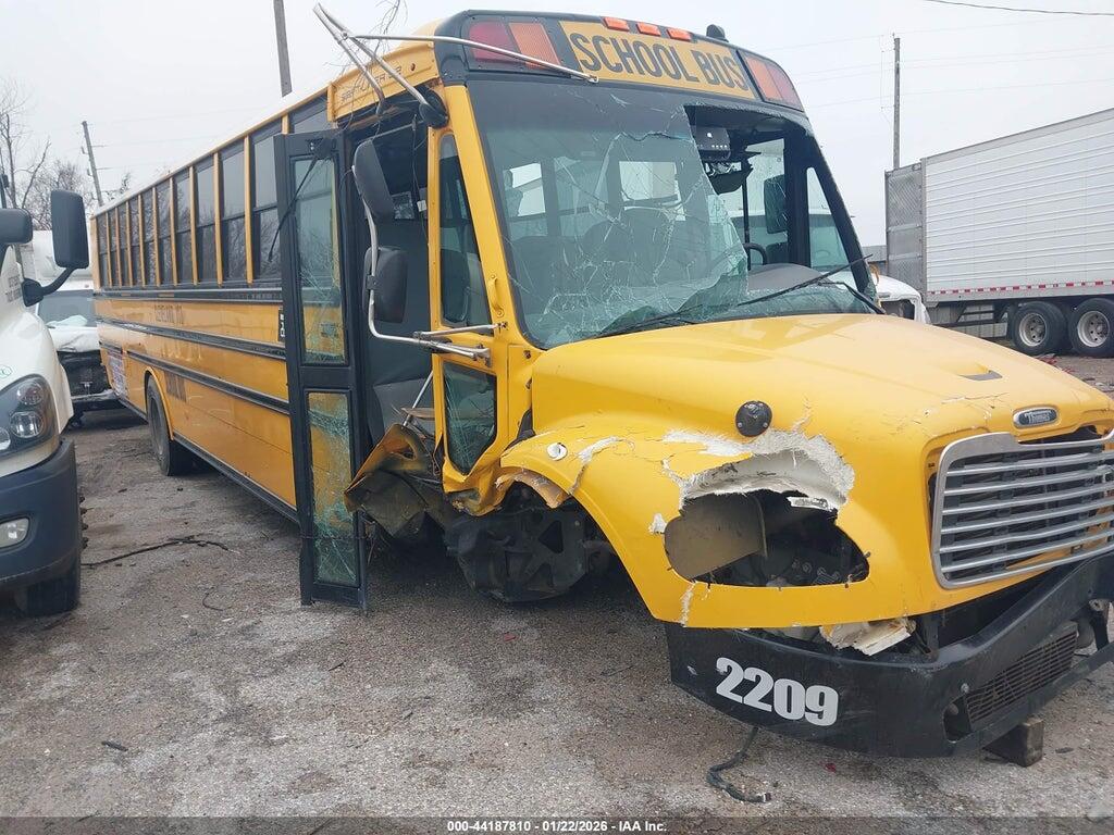 4UZABRFC1NCMU1867 2022 FREIGHTLINER CHASSIS photo no. 1