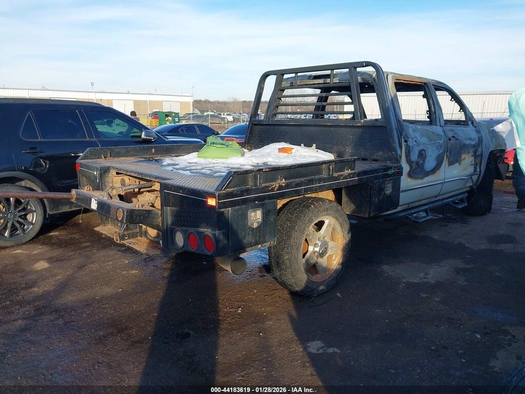 1GC1KWE86FF168957 2015 CHEVROLET SILVERADO 2500HD photo no. 4