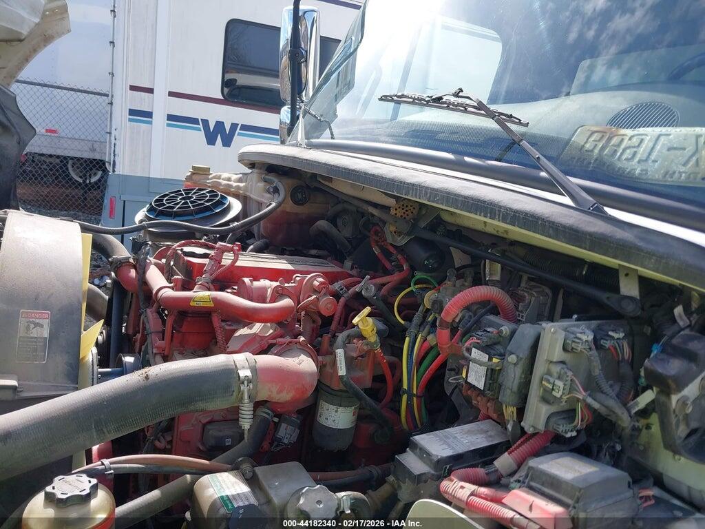 3ALACWFC6LDME9890 2020 FREIGHTLINER M2 106 photo no. 9