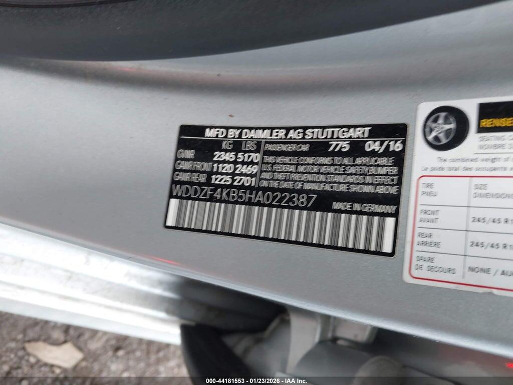 WDDZF4KB5HA022387 2017 MERCEDES-BENZ E 300 photo no. 9
