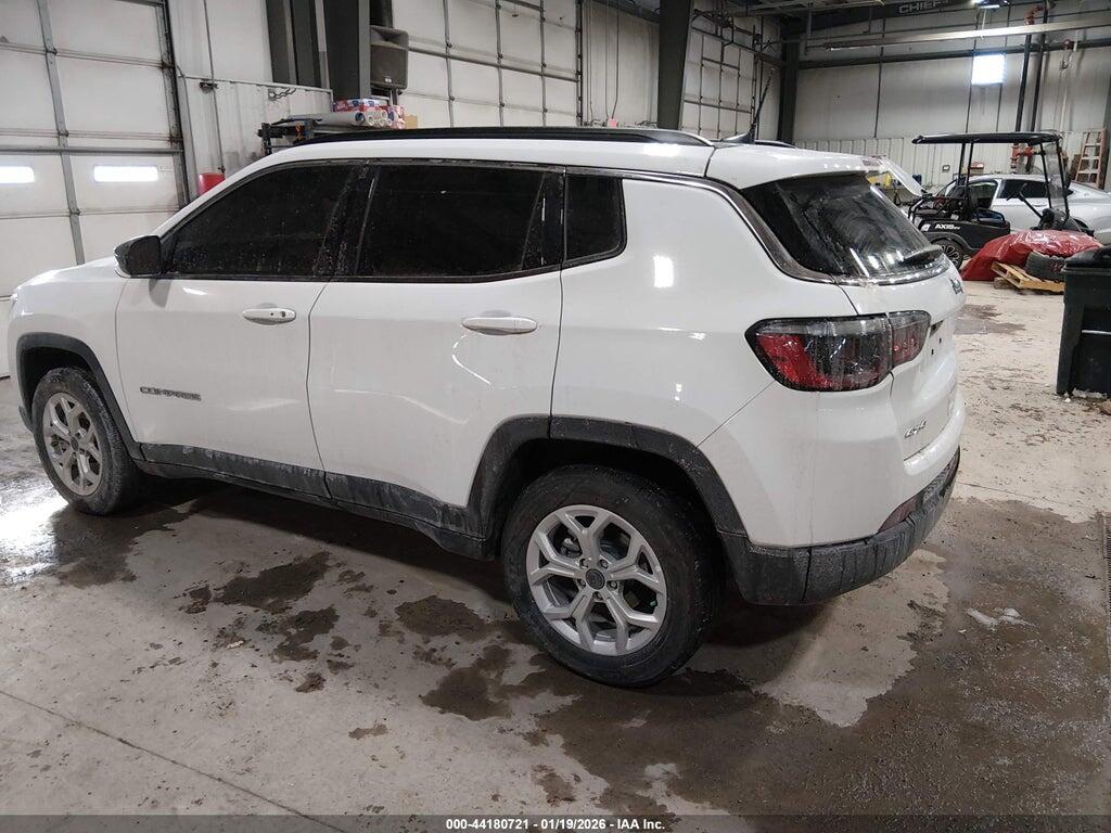 3C4NJDBN3ST599128 2025 JEEP COMPASS photo no. 3