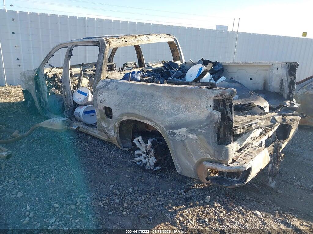 3GCUYDED2MG336828 2021 CHEVROLET SILVERADO 1500 photo no. 3